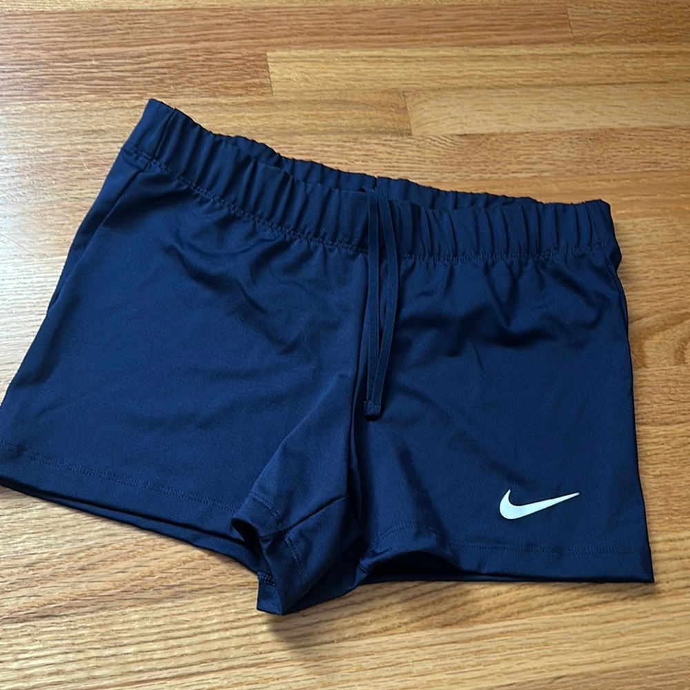 NWOT Nike Women's Navy Blue spandex shorts